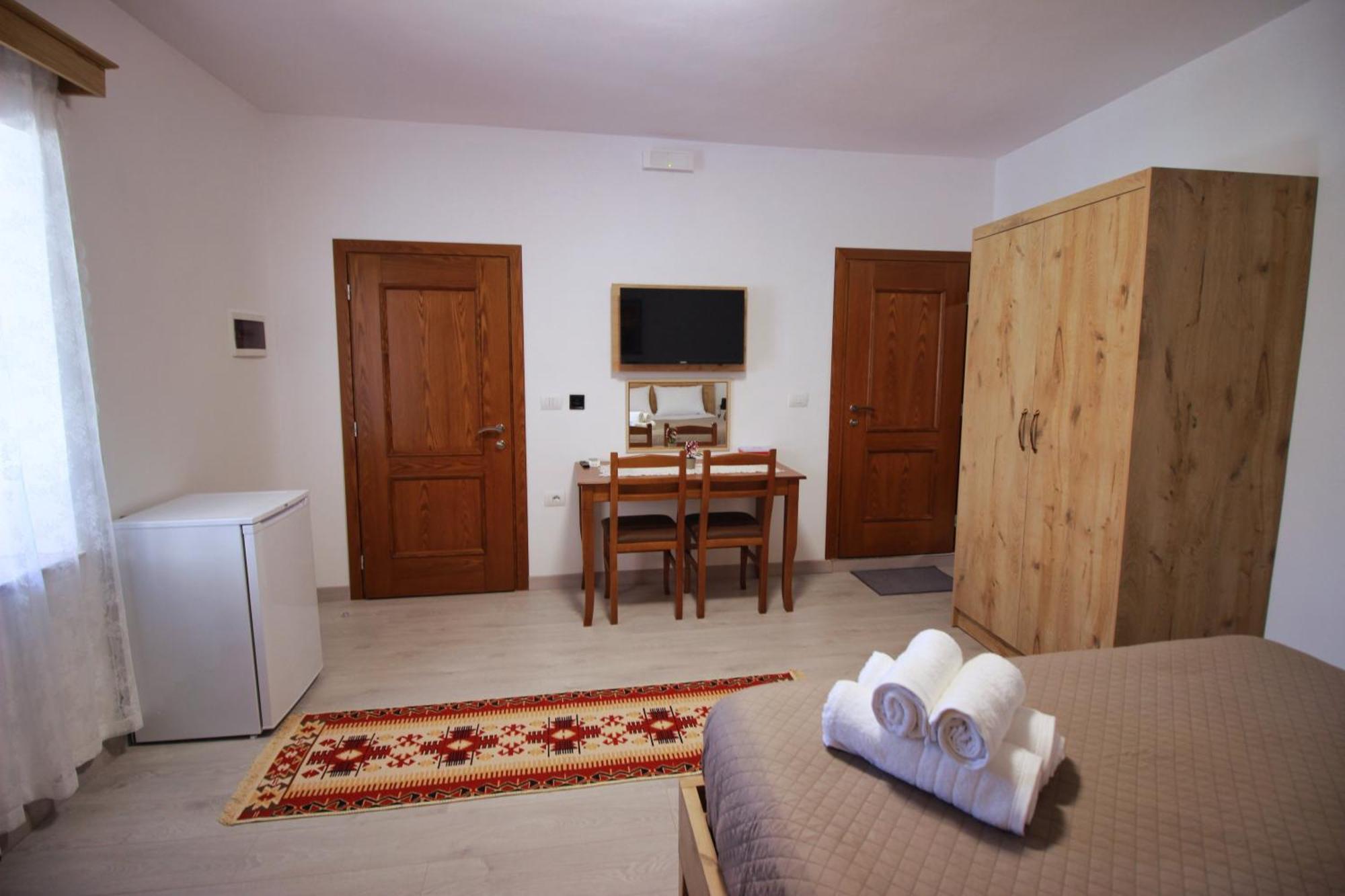 Emblematic House Apartment 4 Gjirokastër Exteriör bild