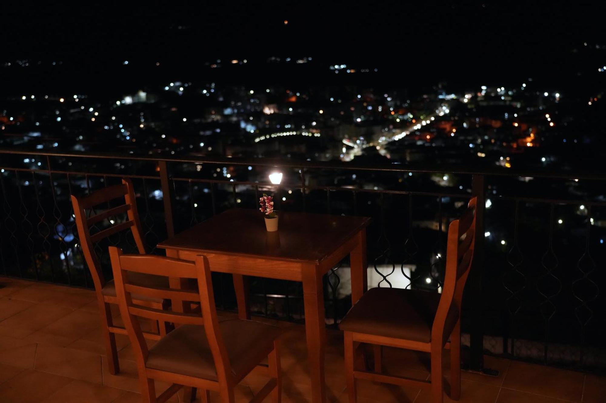 Emblematic House Apartment 4 Gjirokastër Exteriör bild
